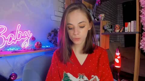 Molly  links in bio online show from 15, 12, 2024