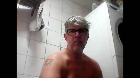 baggelina75 online show from 31, 12, 2024