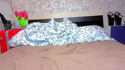 Snapshot of baiambel_mi chatting on 30, 4, 2026 holly online show from 30, 4, 2026