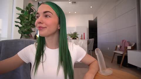 Snapshot of bailey_eilish chatting on 25, 1, 2025 Bailey online show from 25, 1, 2025