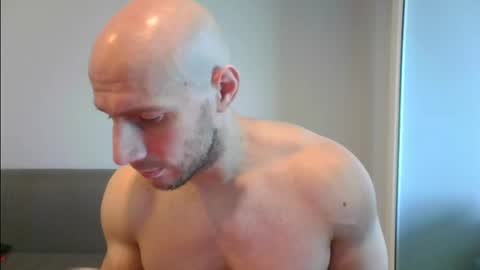 Snapshot of baldyboyy chatting on 9, 2, 2025 baldyboyy online show from 9, 2, 2025