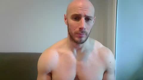 Snapshot of baldyboyy chatting on 9, 3, 2025 baldyboyy online show from 9, 3, 2025