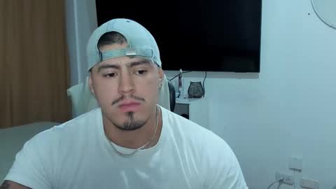 Snapshot of baltazardupont chatting on 6, 3, 2026 Andres - online show from 6, 3, 2026