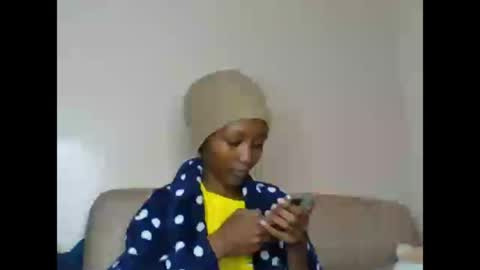 Snapshot of bambi_bunnie chatting on 5, 7, 2026 Bambi online show from 5, 7, 2026