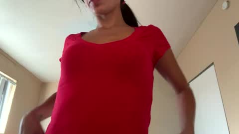 bambii_petite online show from 24, 7, 2026