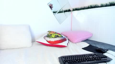 Esteban  online show from 7, 12, 2024