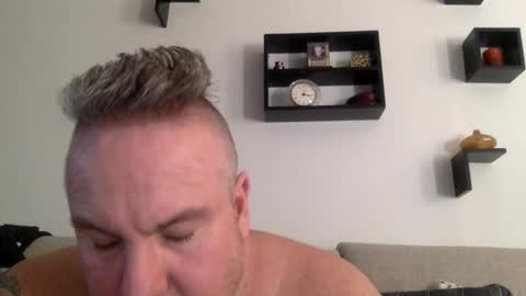 banana5289 online show from 28, 2, 2025