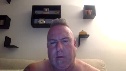 banana5289 online show from 17, 5, 2026