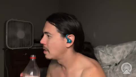 Snapshot of bandrews4795 chatting on 23, 10, 2025 John online show from 23, 10, 2025