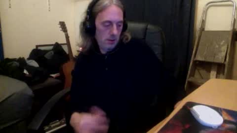 bangintoleather online show from 18, 10, 2025