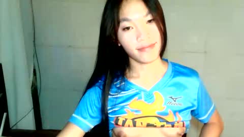 baninay810654 online show from 17, 5, 2026