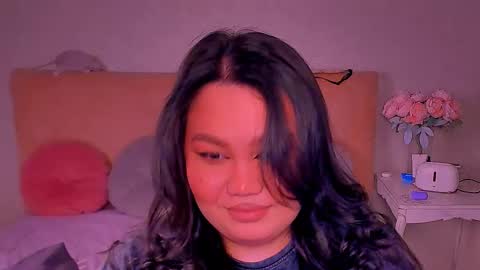 Barbie Kim online show from 2, 3, 2025