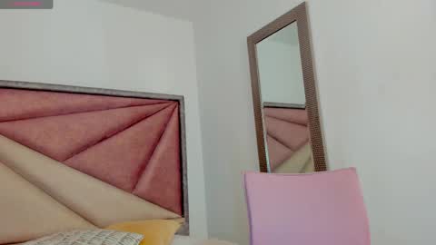 Snapshot of barbaraknox_ chatting on 24, 4, 2026 Barbara online show from 24, 4, 2026