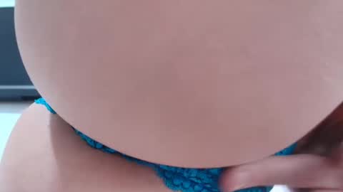 Snapshot of barbi_bentley chatting on 17, 1, 2025 Barbi Bentley online show from 17, 1, 2025