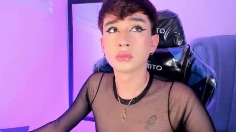 Snapshot of barbie_boy_ chatting on 15, 3, 2026 I work from home this is my room 3 online show from 15, 3, 2026