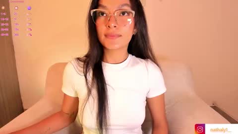 Snapshot of barbie_brunette3 chatting on 28, 9, 2025  independet model online show from 28, 9, 2025