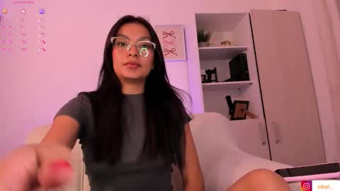Snapshot of barbie_brunette3 chatting on 15, 10, 2025  independet model online show from 15, 10, 2025