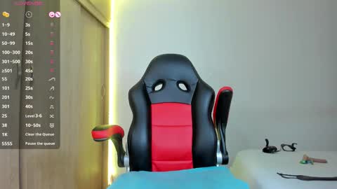 Snapshot of barbie_ebony_ chatting on 22, 12, 2025 Nicolle online show from 22, 12, 2025