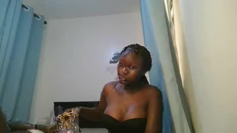 queen online show from 16, 3, 2026