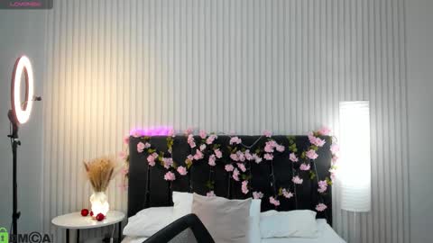 Snapshot of barbie_staze chatting on 6, 11, 2025 Barbie Staze online show from 6, 11, 2025