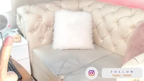 barbiefox_ online show from 20, 2, 2025