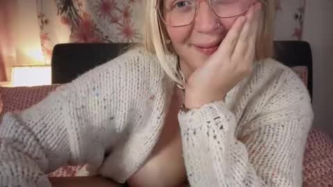 barbiegirl966 online show from 11, 9, 2025