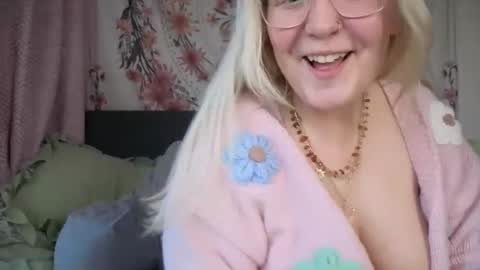 barbiegirl966 online show from 11, 11, 2025