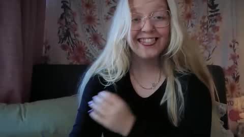 barbiegirl966 online show from 13, 3, 2026