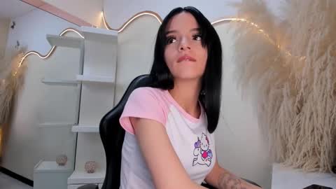 Snapshot of barbiejones_ chatting on 17, 9, 2025 Barbie online show from 17, 9, 2025