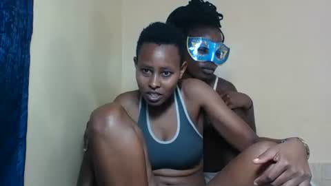 Snapshot of barbies_girles chatting on 17, 10, 2025 barbies_girles online show from 17, 10, 2025