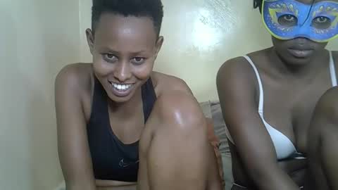 Snapshot of barbies_girles chatting on 2, 11, 2025 barbies_girles online show from 2, 11, 2025