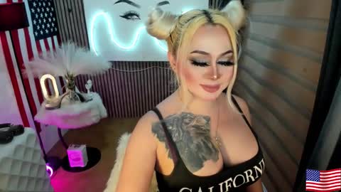 Snapshot of barbietop_alexa69 chatting on 23, 9, 2025 Miss Alexa Fields  online show from 23, 9, 2025