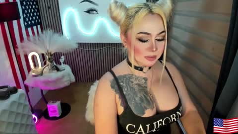 Snapshot of barbietop_alexa69 chatting on 24, 9, 2025 Miss Alexa Fields  online show from 24, 9, 2025