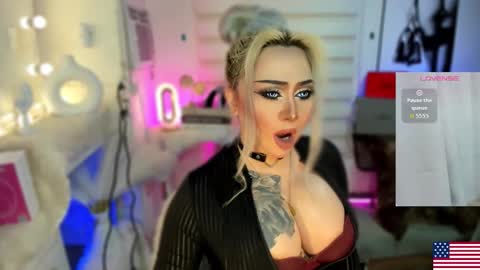 Snapshot of barbietop_alexa69 chatting on 13, 10, 2025 Miss Alexa Fields  online show from 13, 10, 2025