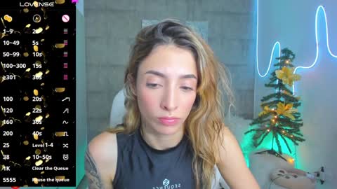 Snapshot of barbiie_scoth chatting on 7, 12, 2024 Barbie Scot online show from 7, 12, 2024