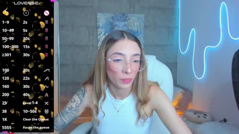 Snapshot of barbiie_scoth chatting on 6, 1, 2025 Barbie Scot online show from 6, 1, 2025