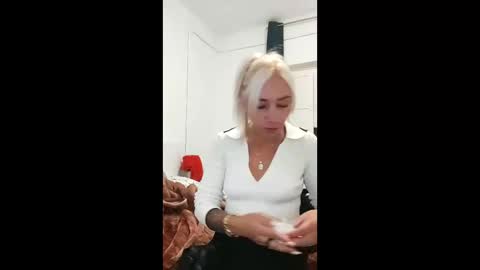 barbyy760668 online show from 22, 12, 2025