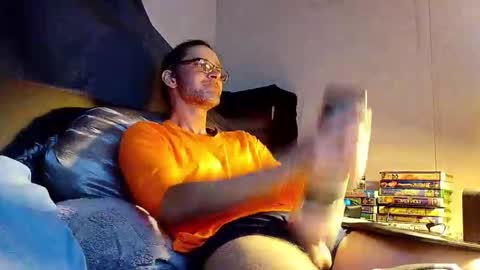 barebearstudio online show from 13, 4, 2026