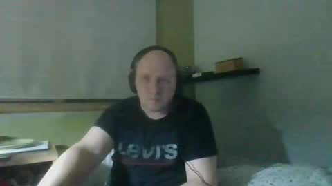 Snapshot of bart_poland chatting on 4, 10, 2025 bart_poland online show from 4, 10, 2025