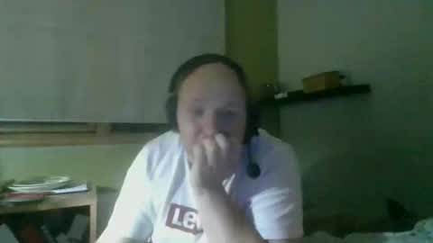 Snapshot of bart_poland chatting on 10, 10, 2025 bart_poland online show from 10, 10, 2025