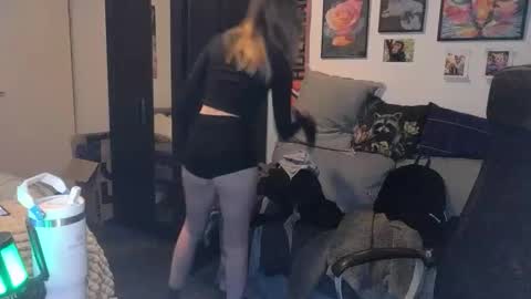 Snapshot of baseddutch chatting on 19, 10, 2025 baseddutch online show from 19, 10, 2025