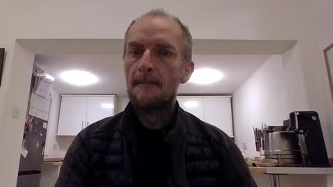 Snapshot of basiccamguy chatting on 14, 11, 2025 basiccamguy online show from 14, 11, 2025