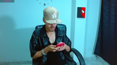 Snapshot of bastiaan_28 chatting on 19, 9, 2025 Bastian online show from 19, 9, 2025