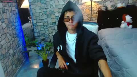Snapshot of bastiaan_28 chatting on 4, 5, 2026 Bastian online show from 4, 5, 2026