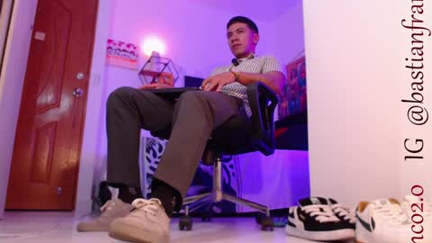 Bastian Independent Model online show from 2, 12, 2024