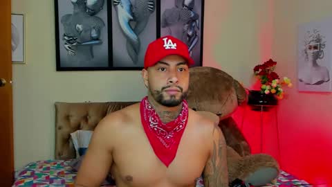 bastian_jones1 online show from 2, 2, 2025