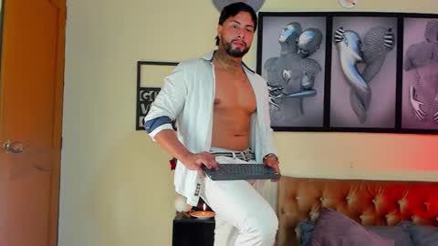 bastian_jones1 online show from 27, 2, 2025