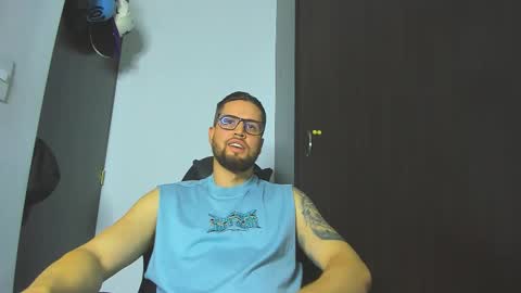 Snapshot of bastianwatson10 chatting on 10, 11, 2025 bastianwatson10 online show from 10, 11, 2025