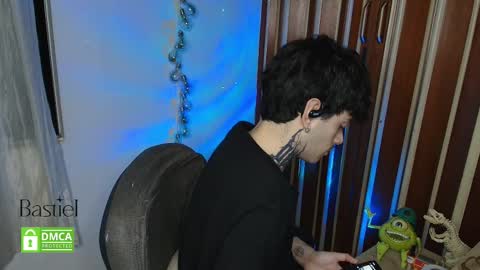 Bastiel online show from 31, 10, 2025