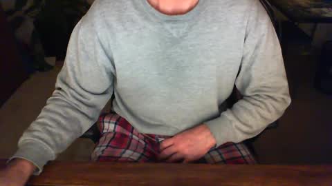 Snapshot of batebro13 chatting on 8, 12, 2024 BateBro13 online show from 8, 12, 2024